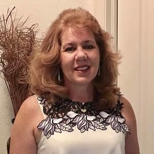 Meet your Posher, Lynda